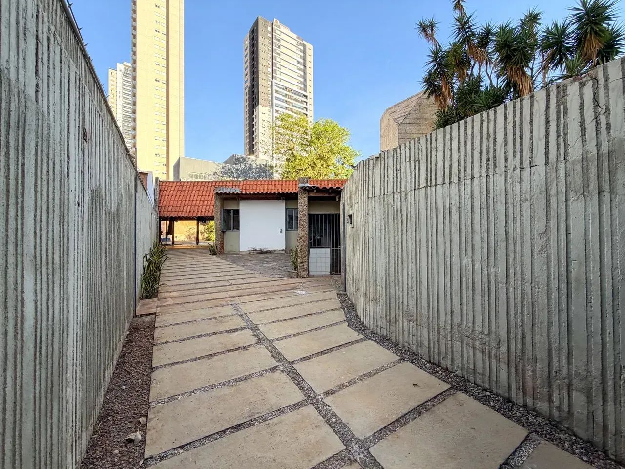 Casa comercial no Setor Bueno - Goiânia - GO - Foto 3