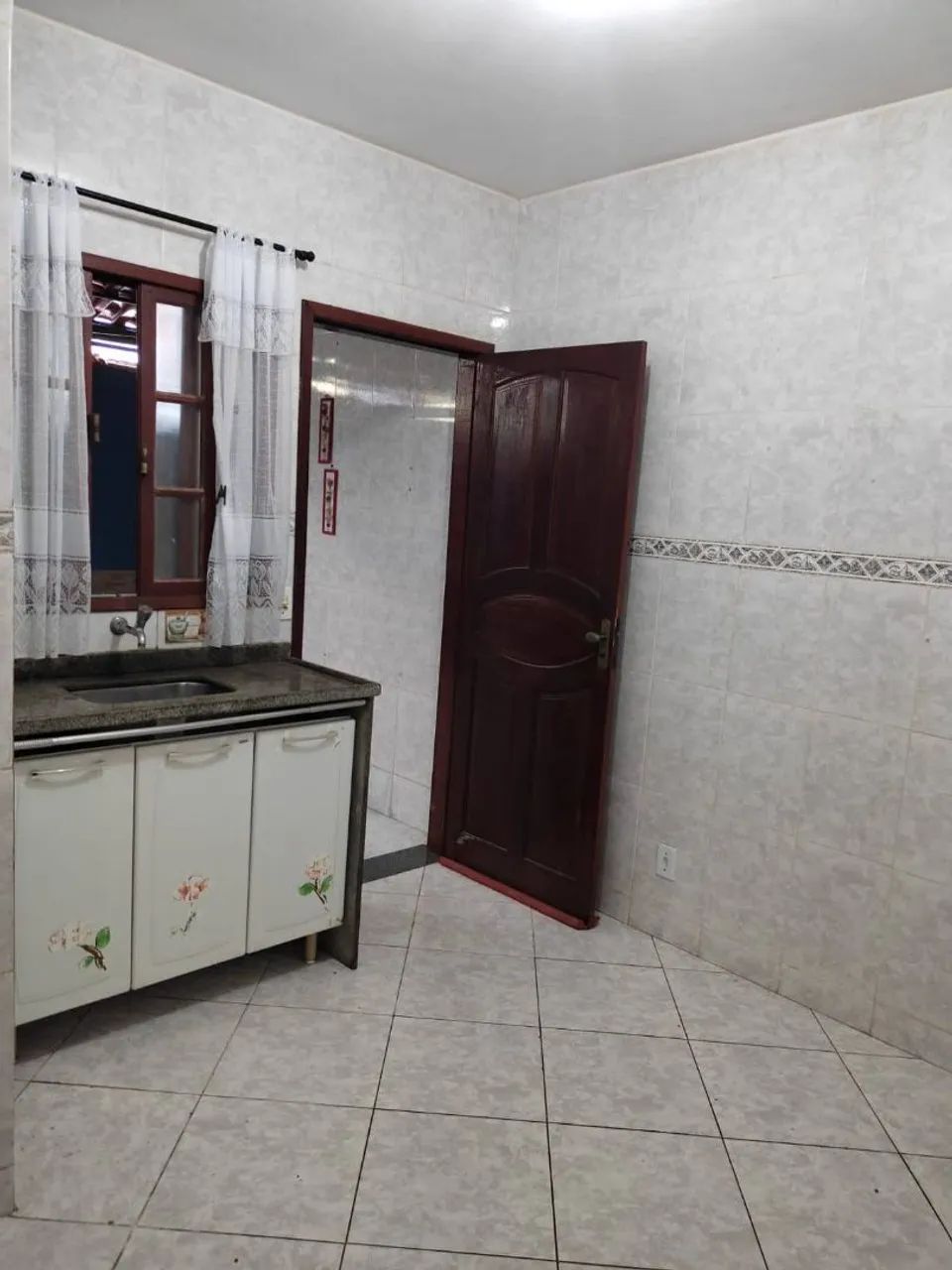 Vendo casa em condomínio fechado. - Foto 3