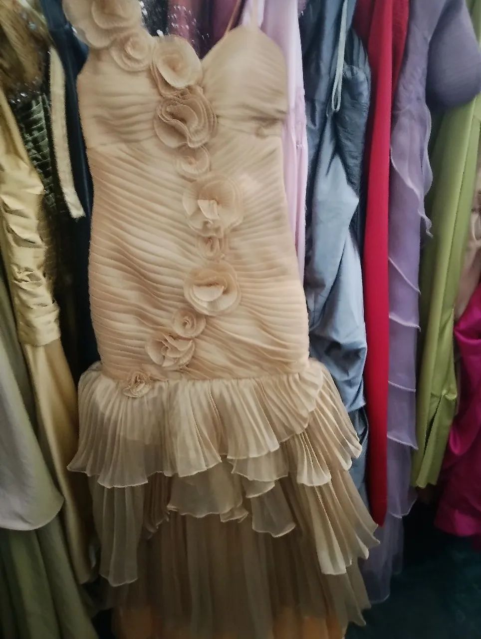 Roupas de festas e casamento alugo e vendo  - Foto 4
