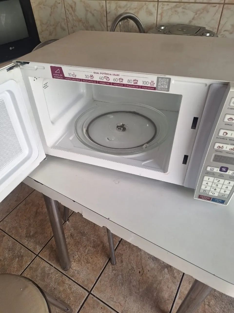 MICROONDAS ELECTROLUX - 34 LT - 110V - Foto 5
