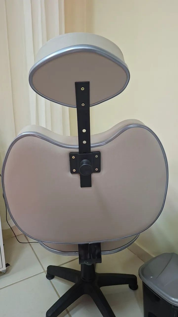 Cadeira cabeleiro  - Foto 3