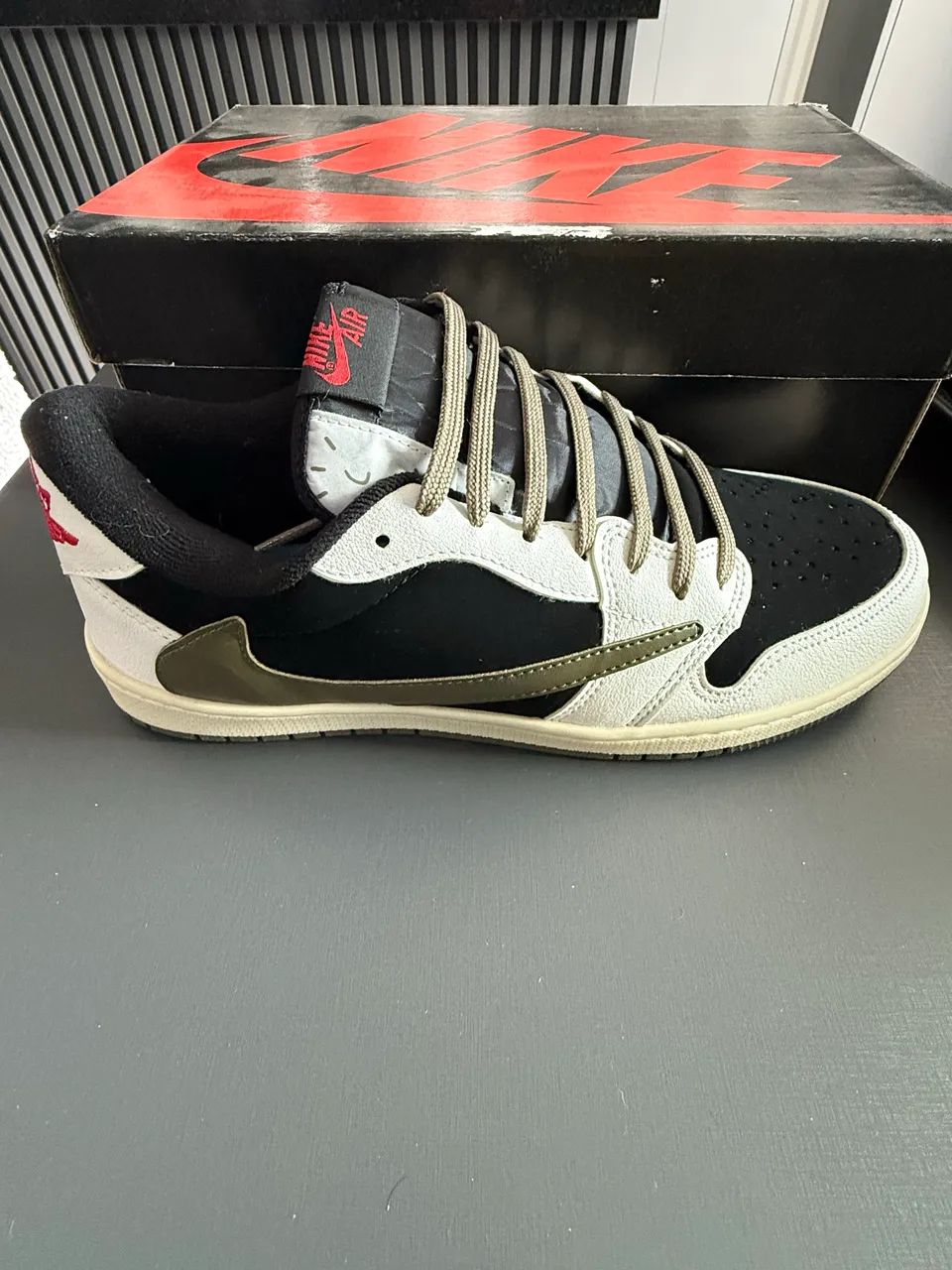 tênis nike air jordan 1 low travis scott 40 - Foto 4