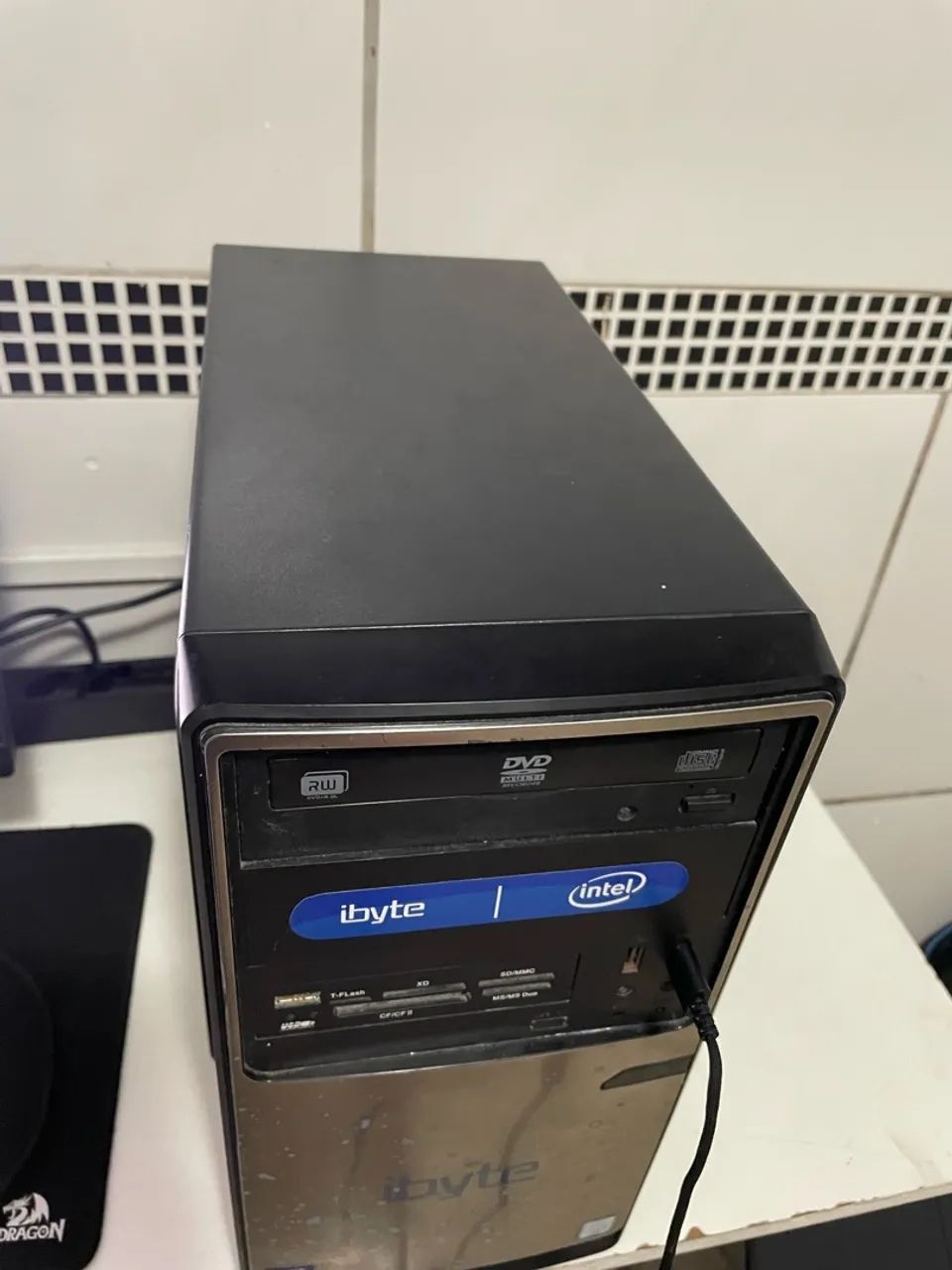 Pc básico  - Foto 2