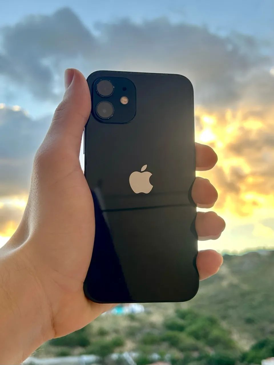 IPHONE 12 PRETO SEMI NOVO