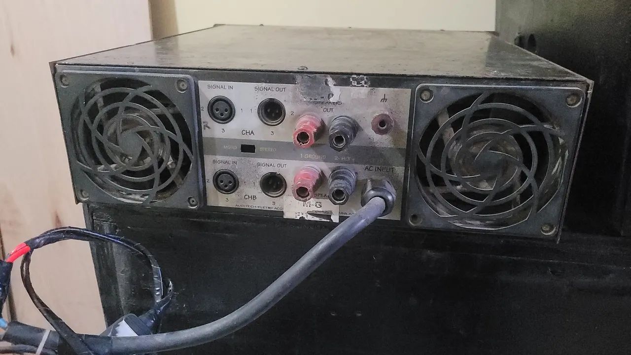 Amplificador auditech Vm5000 - Foto 3
