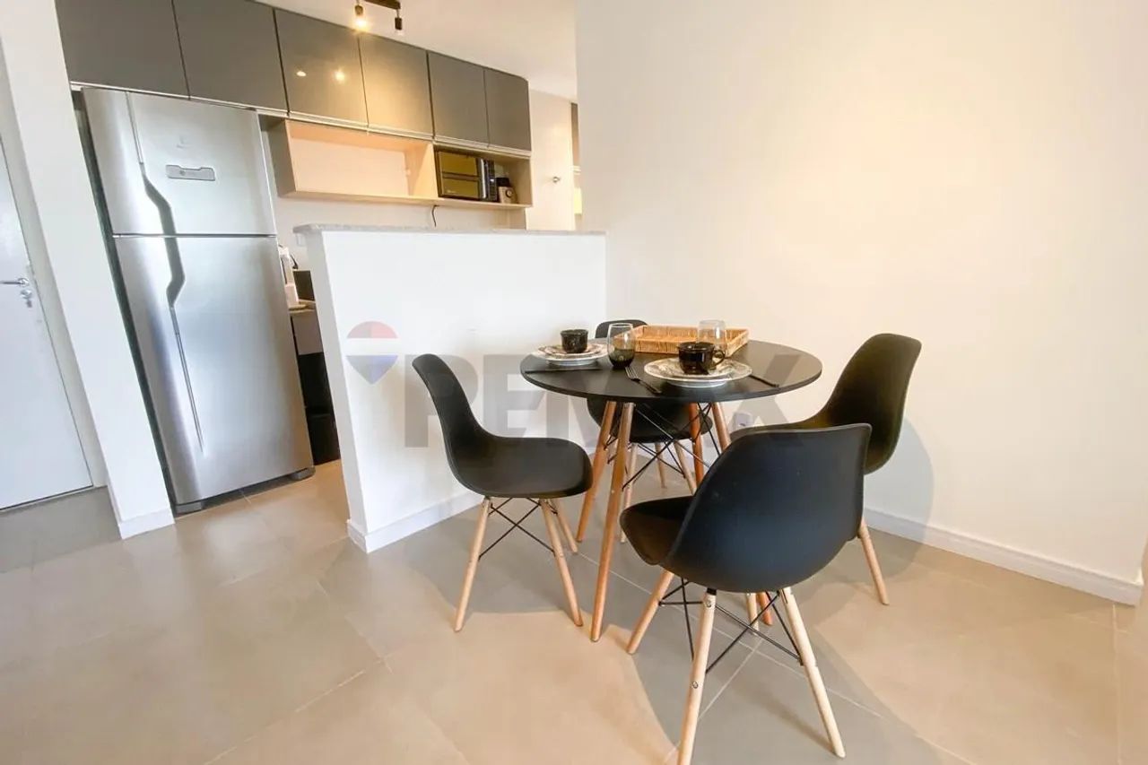 Apartamento Três Quartos no Cascatinha