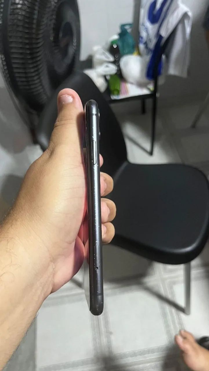 iPhone 11 64gb 72% - Foto 2