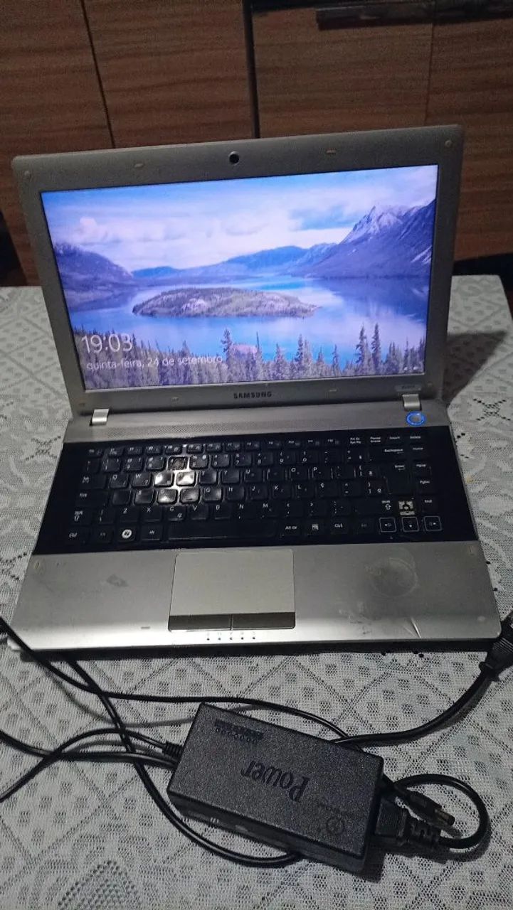Vendo notebook marca Samsung valor 450