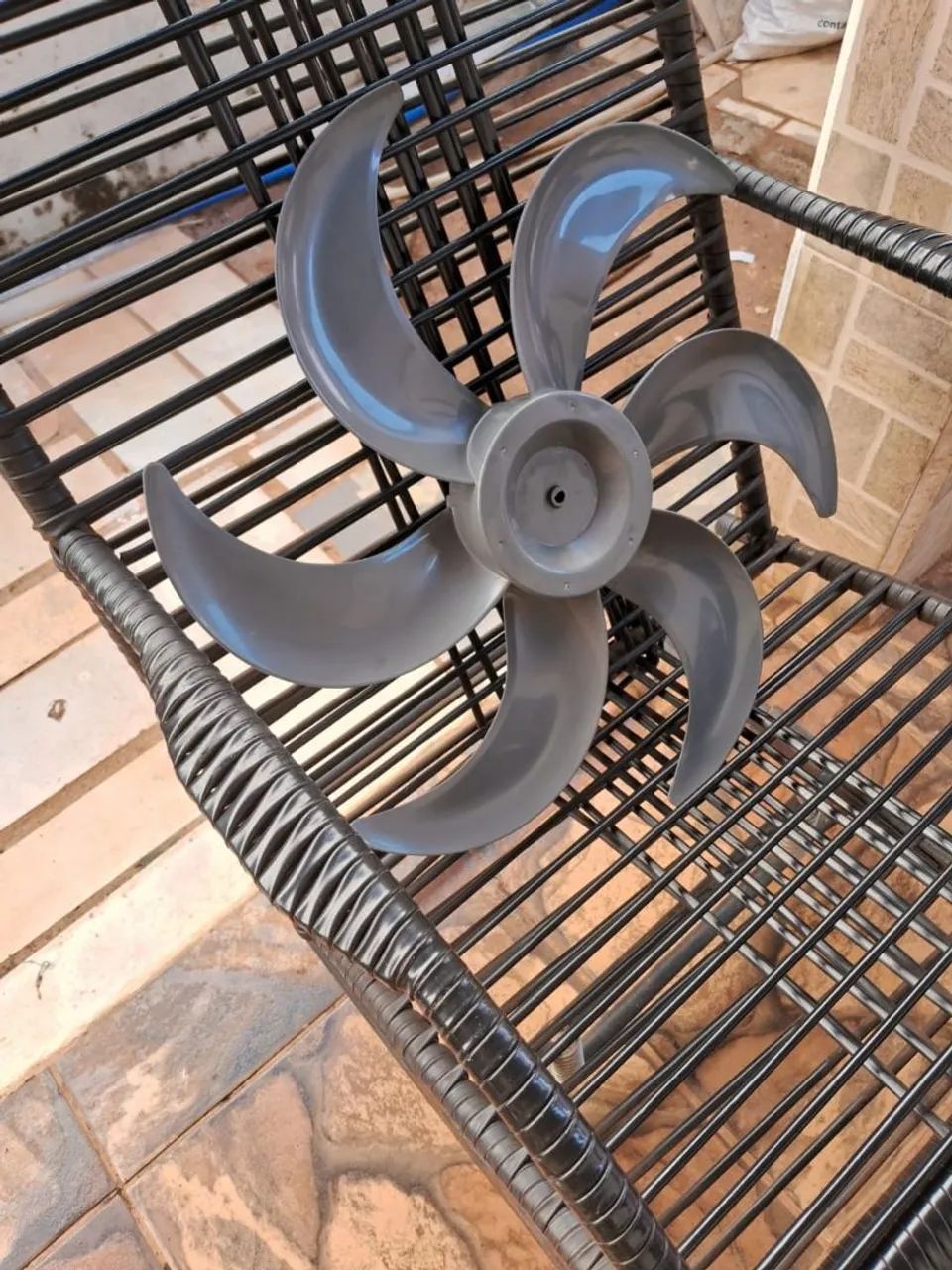 Hélice de ventilador usada - Foto 2