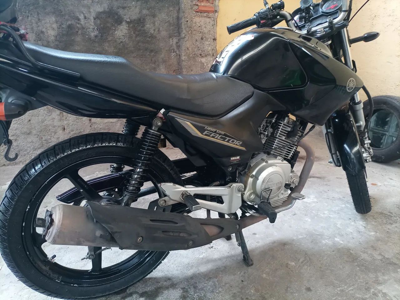 Moto factor 125 ED 2012