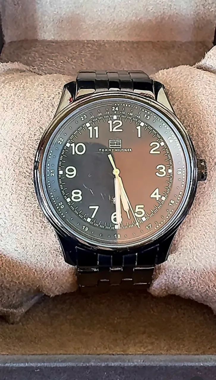 Relógio Tommy Hilfiger All Black Field