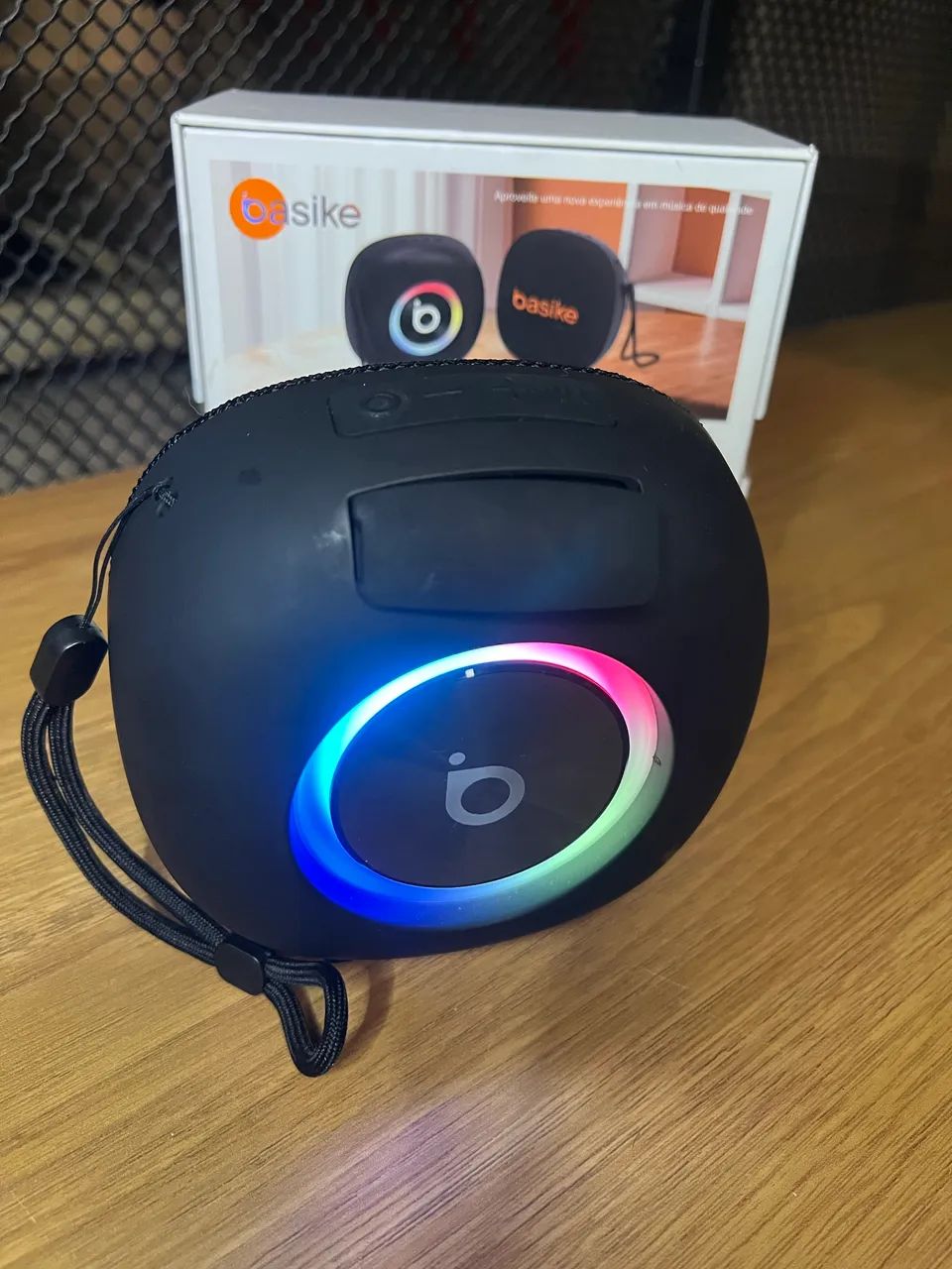 Caixa de Som Basike Bluetooth RGB Prova d?água portátil - Foto 5