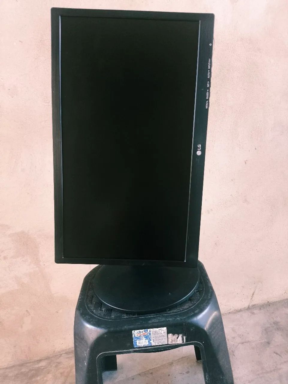 Monitor LG LED  - Foto 4