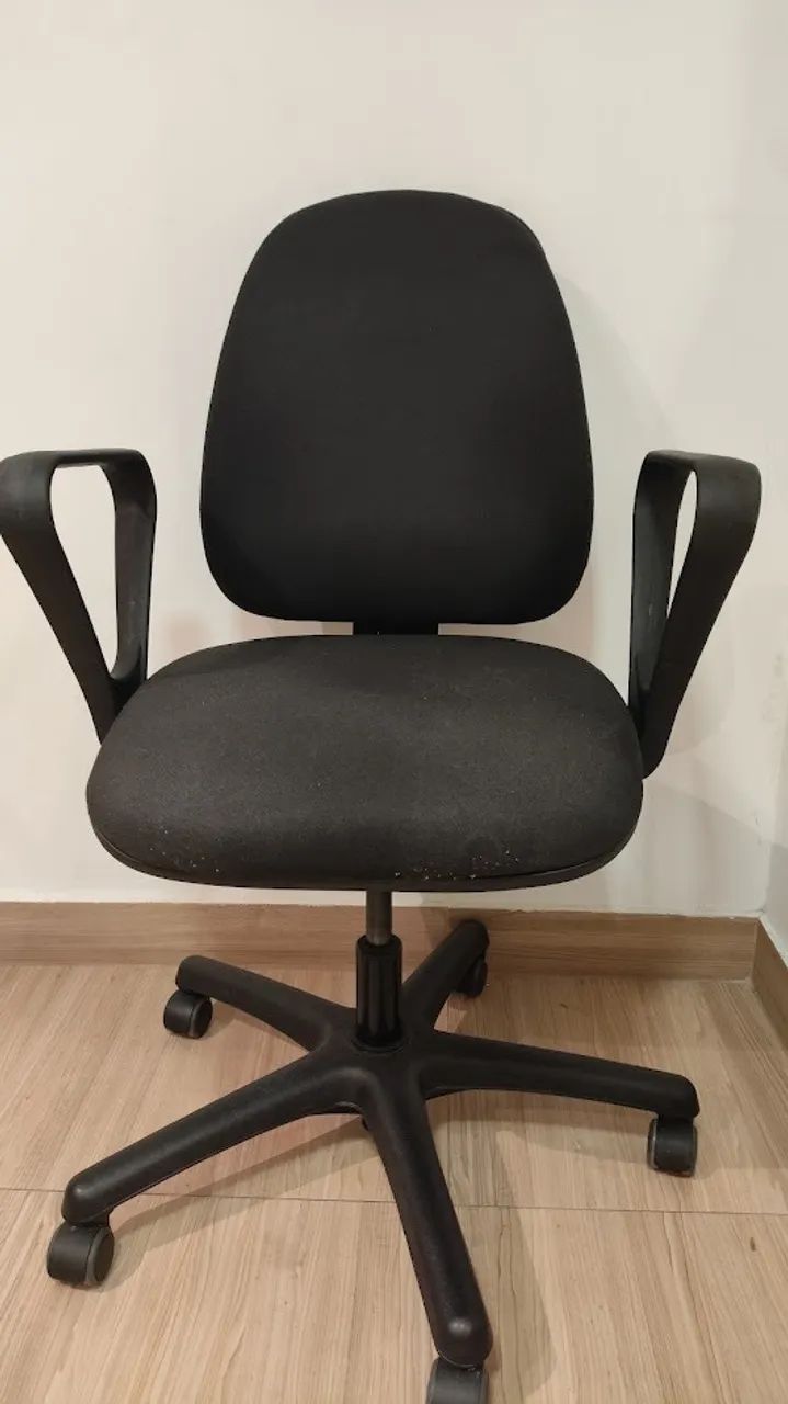Cadeira Flexform Lite Original - Confortável e Resistente