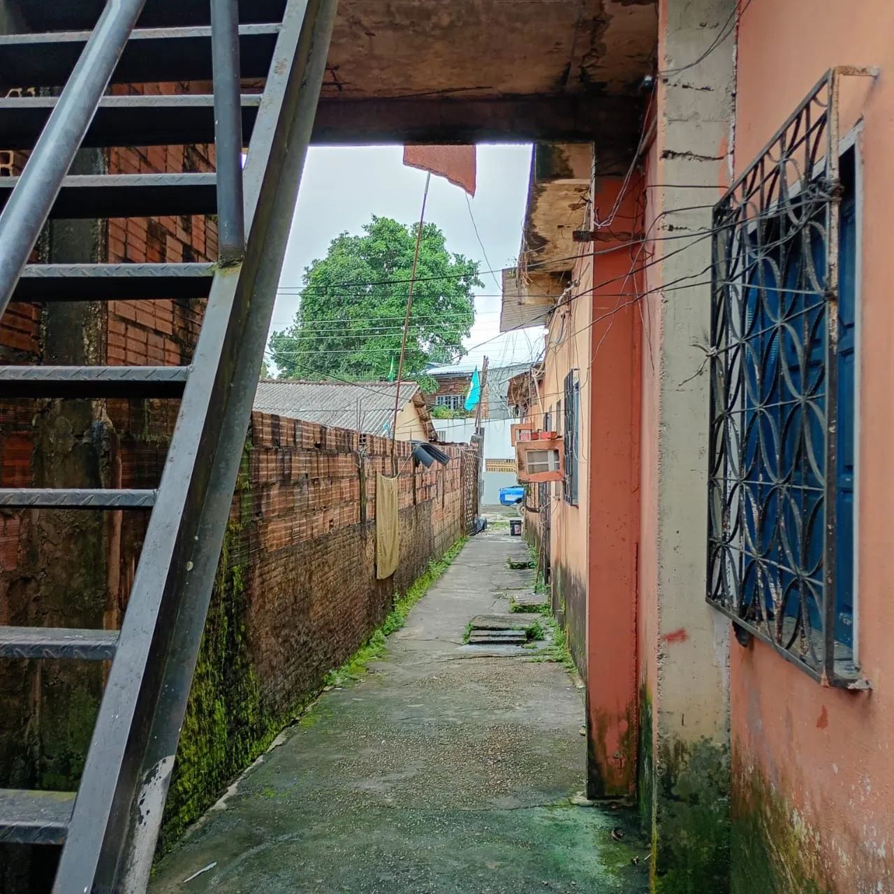 Vendo essa Vila de casas  - Foto 2