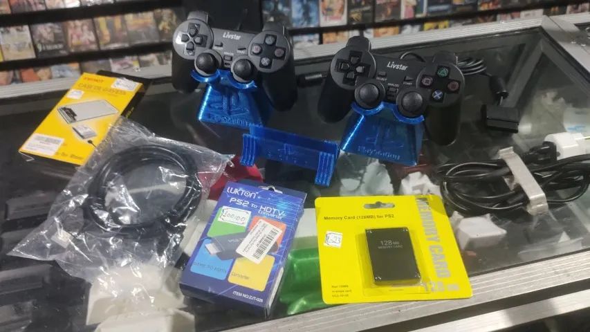 PS2 L23 TUNING HD250GB CHEIO DE JOGOS E RETROS MEMORY CARD 128MB 2 CONTROLES E CABOS - Foto 3