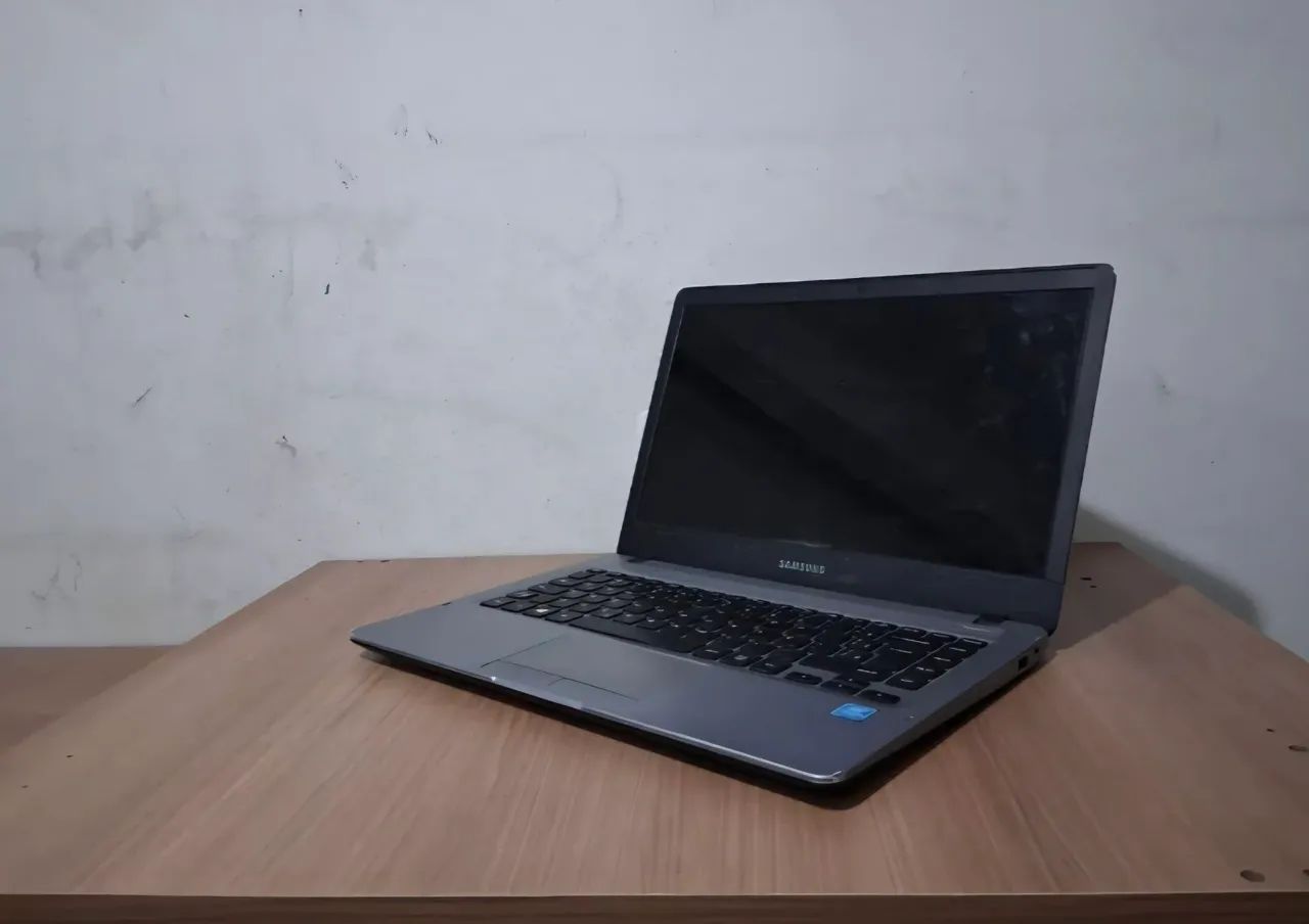 Notebook Samsung FUNCIONANDO PERFEITAMENTE!!!! - Foto 3