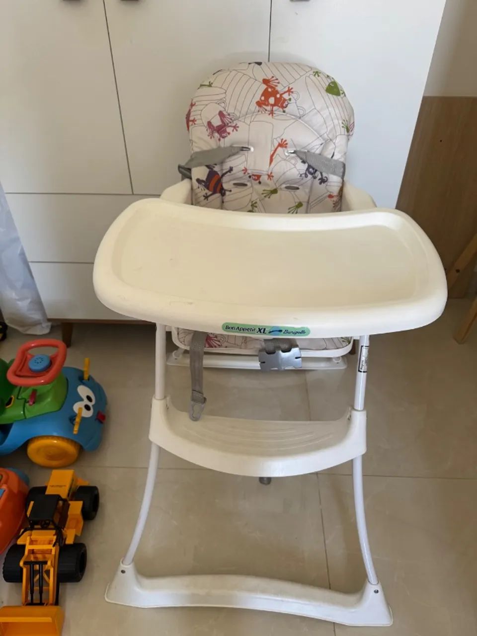Cadeira de alimentação 