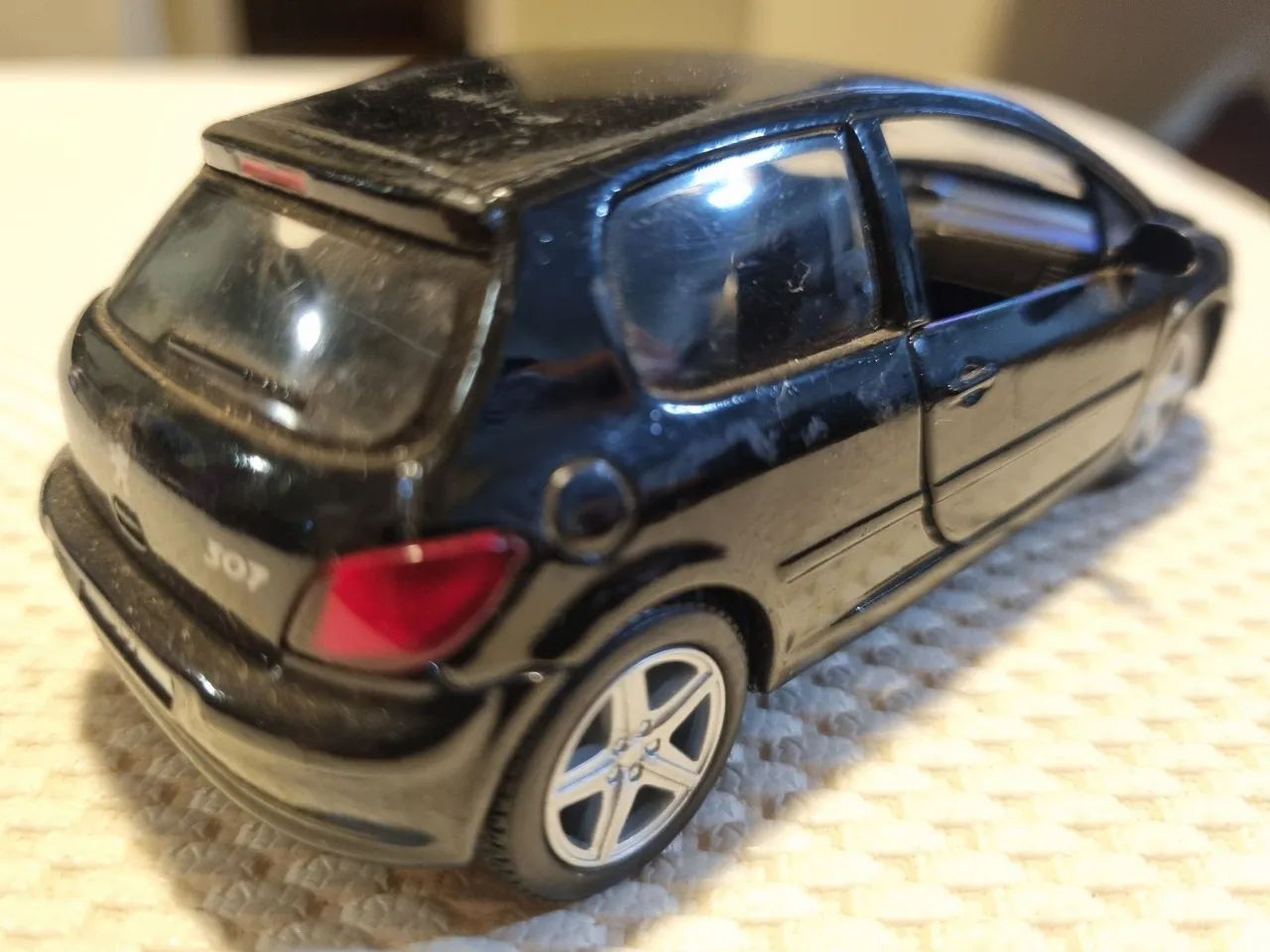 Miniatura Peugeot 307 Tuning Escala 1/24 - Foto 3