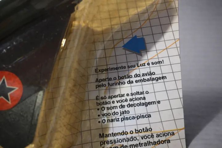 brinquedo estrela caça supersônico coleção eletrônica som e luz - Foto 5