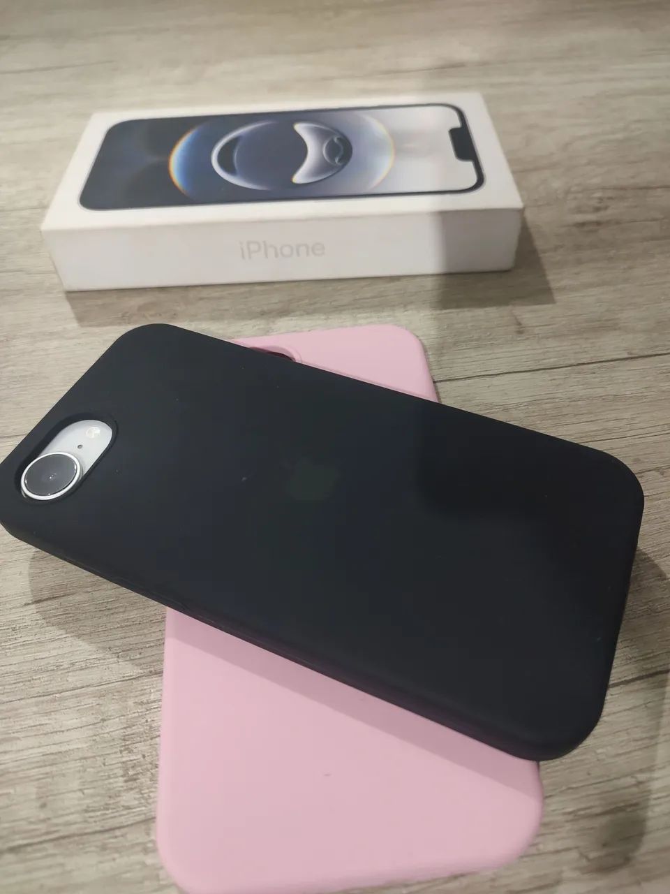 iPhone 16e 128GB ? R$ 2.590 - Foto 4