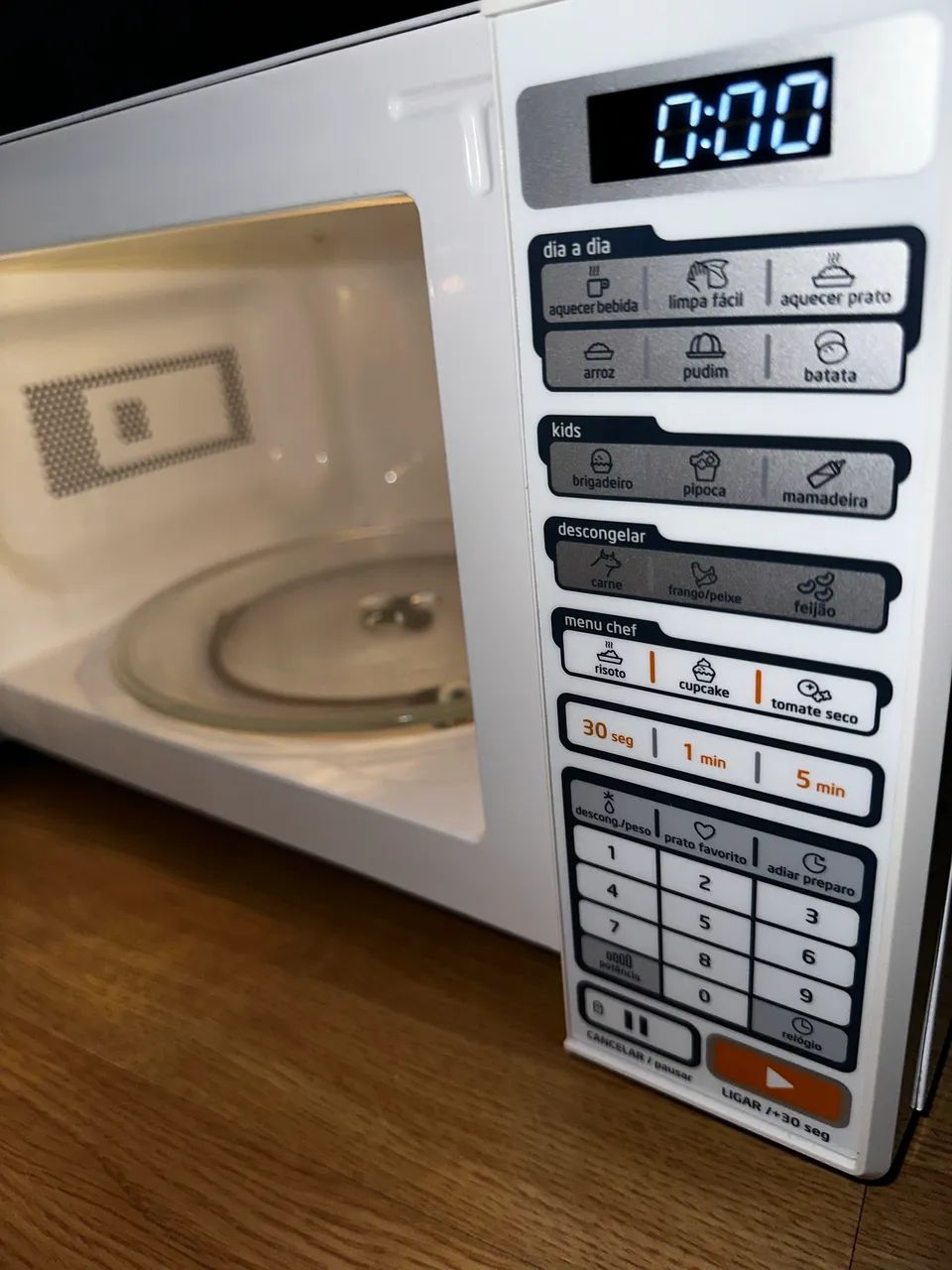 Microondas Midea 20L - Foto 3