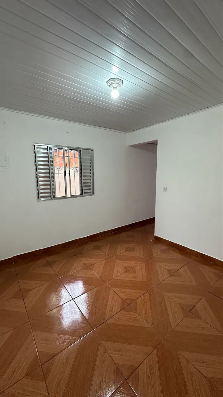Casa para aluguel 3 cômodos - JD. Alterópolis, Suzano