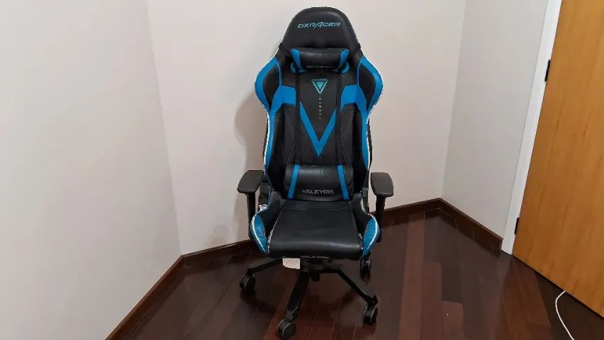 Cadeira DxRacer Valkyrie