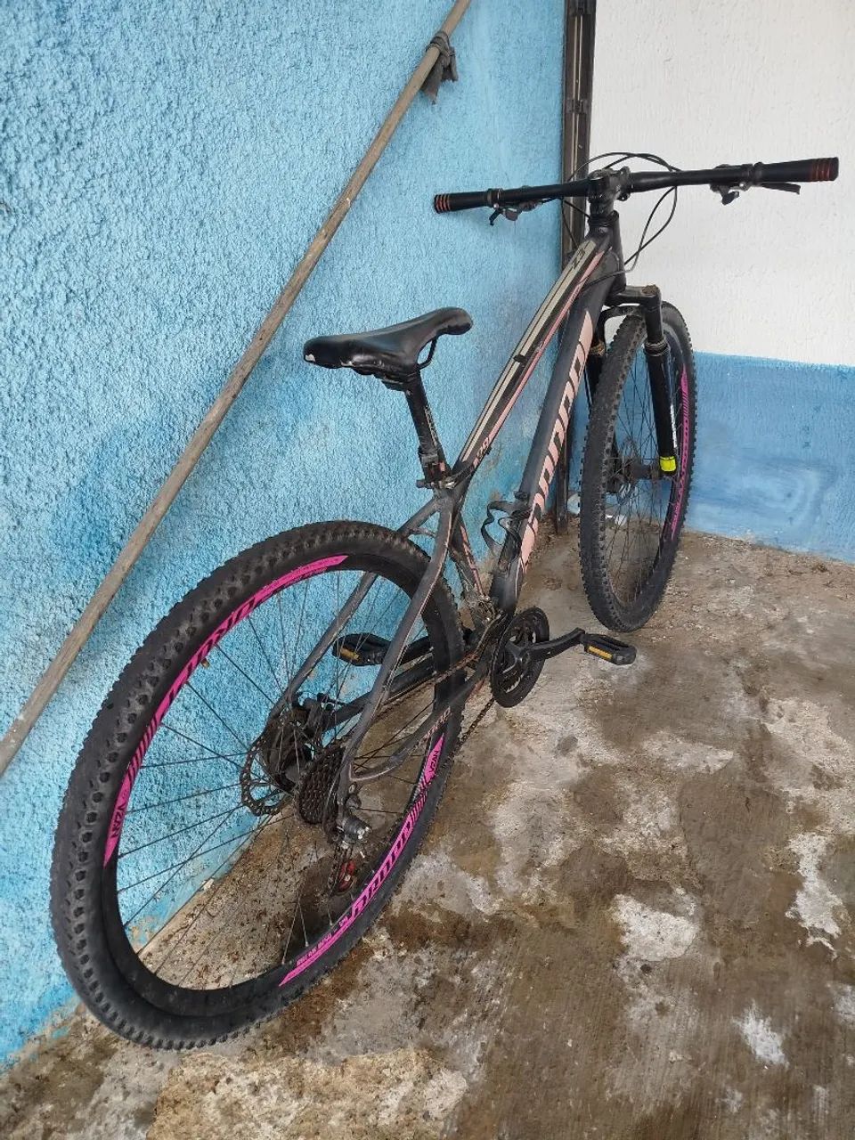Bicicleta Aro 29/ vendo  - Foto 3