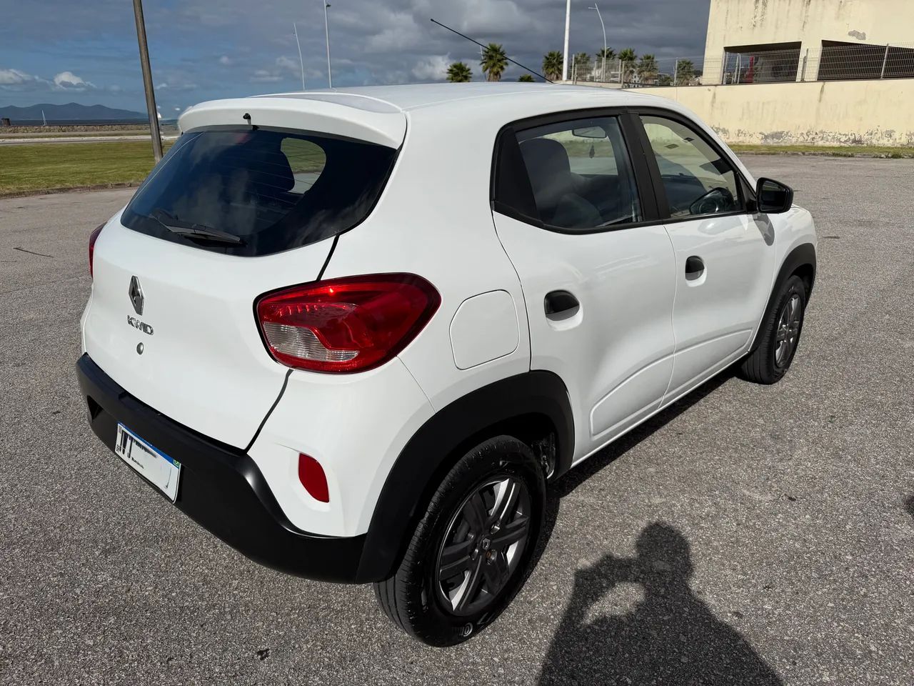Renault Kwid Zen 1.0 Flex 12V 5P Mec. 2024 - Foto 4