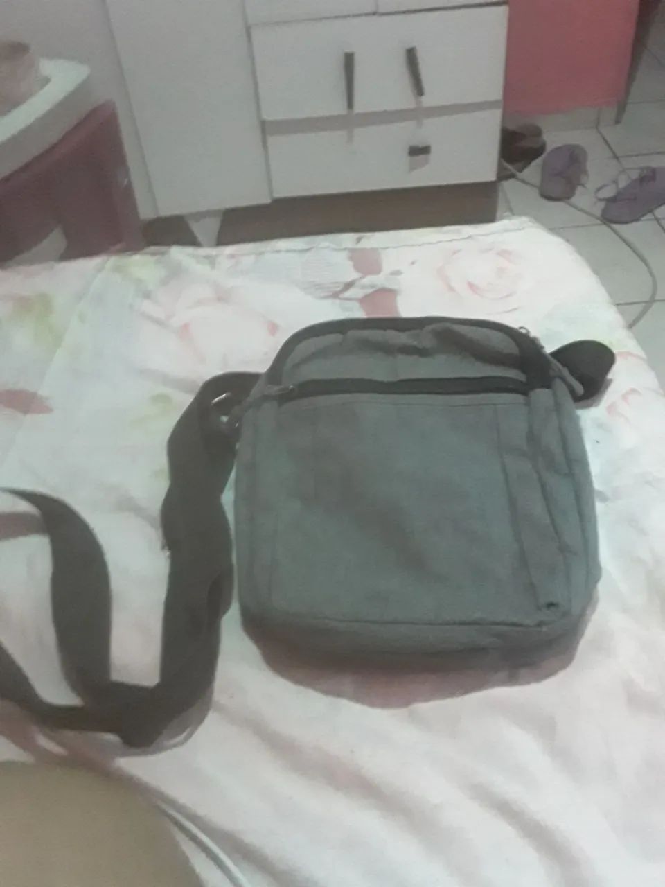 Bolsa de peito em ótimo estado de conservação 