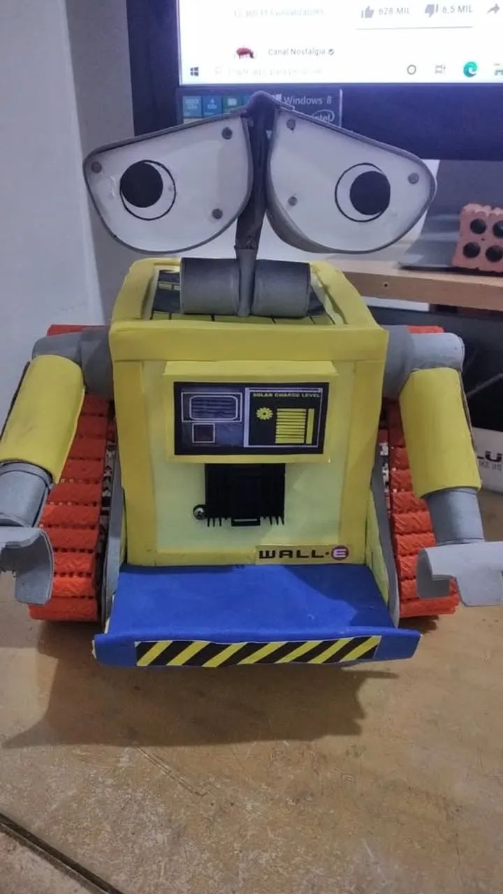 Robô Wall-e artesanal - Foto 4