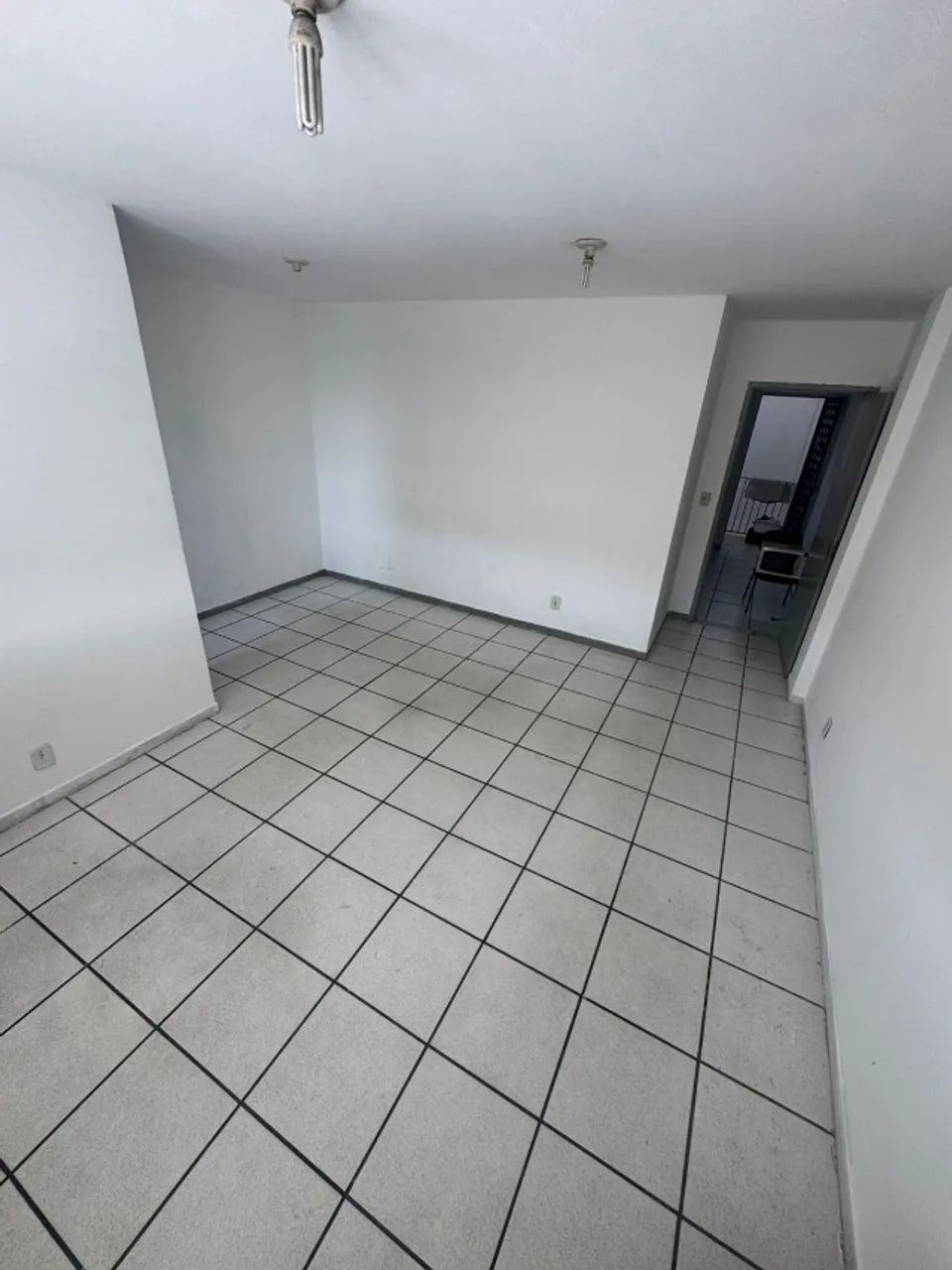 ALUGO SALA COMERCIAL PILARES - Foto 5