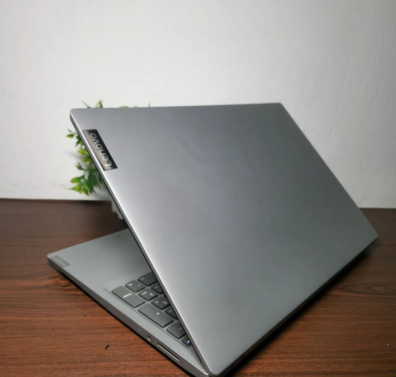 Notebook Lenovo S145 Seminovo Impecável (i5 10ª Geração | 8GB RAM | 1TB) - Foto 3