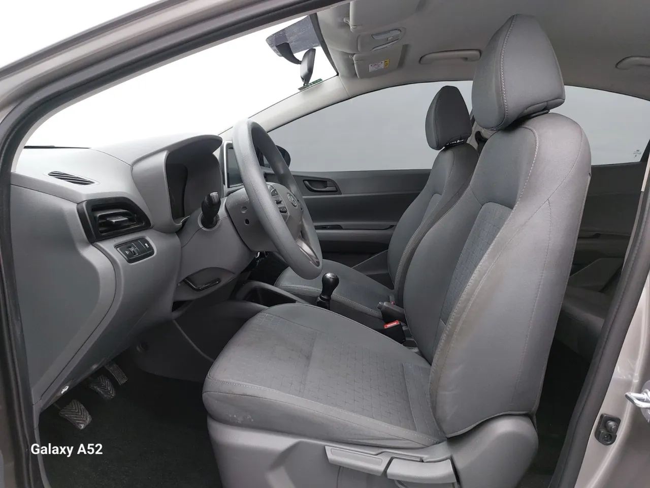 Hyundai HB20S Comfort Plus 1.0 TB Flex 12V Mec., foto 16 de 18