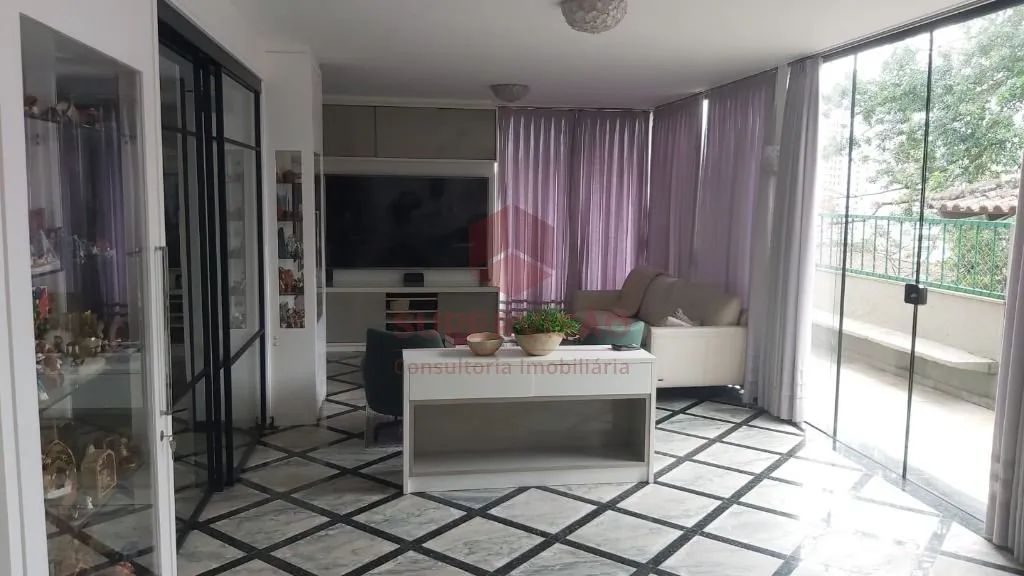 Casa com 3 quartos à venda, 400 m² - Agronômica - Florianópolis/SC