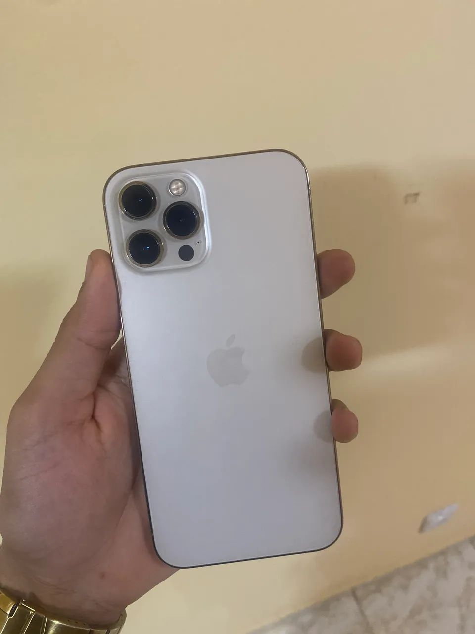 iphone 12 pro max - Foto 4