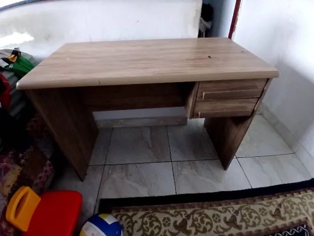 Escrivaninha  - Foto 2