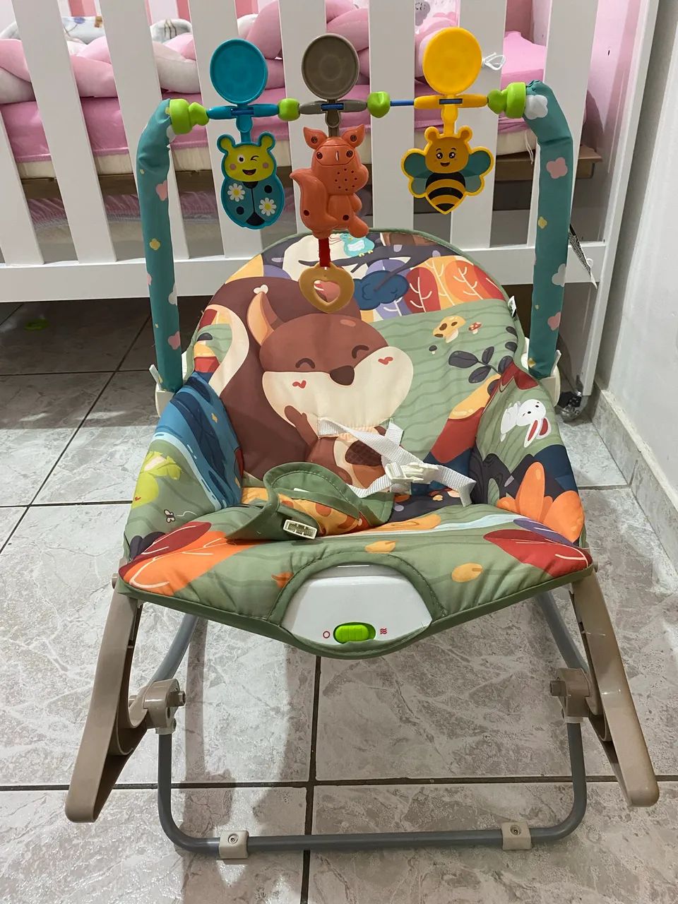Cadeira de descanso e balanço para bebê  - Foto 4