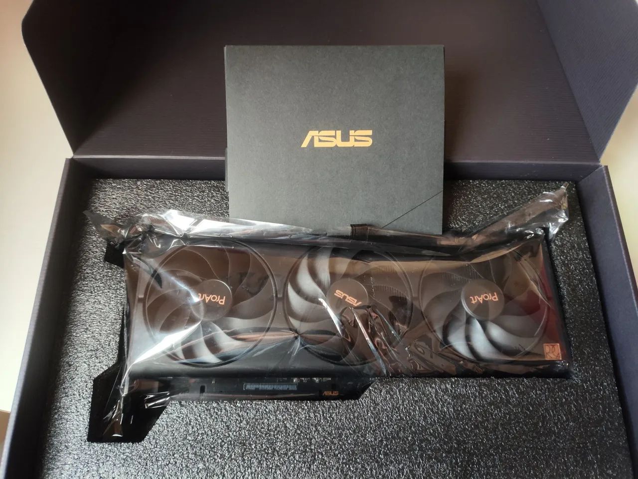 RTX 4060 Asus ProArt - Foto 5