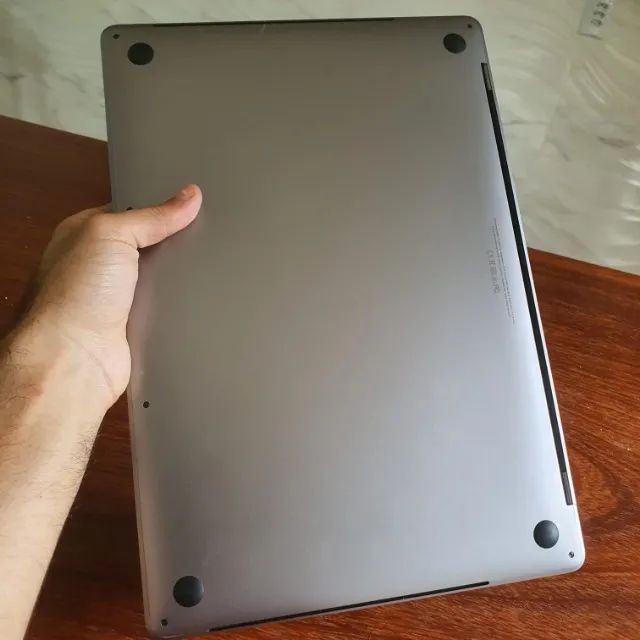 Apple Macbook Pro 2018 15Pol 256GB - Perfeito Estado - Notebooks