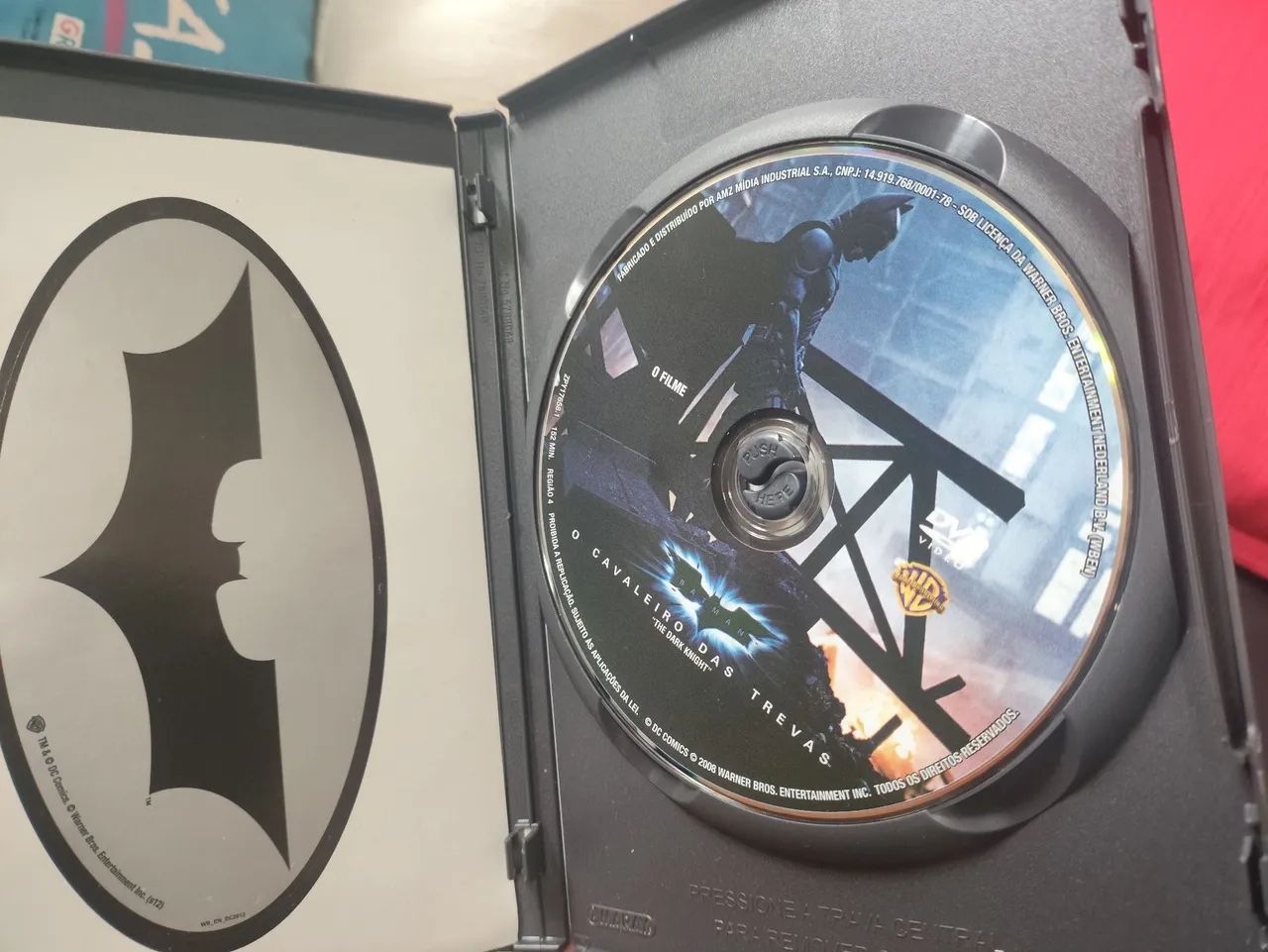 Dvd  Batman o cavaleiro das trevas ressurge original  - Foto 5