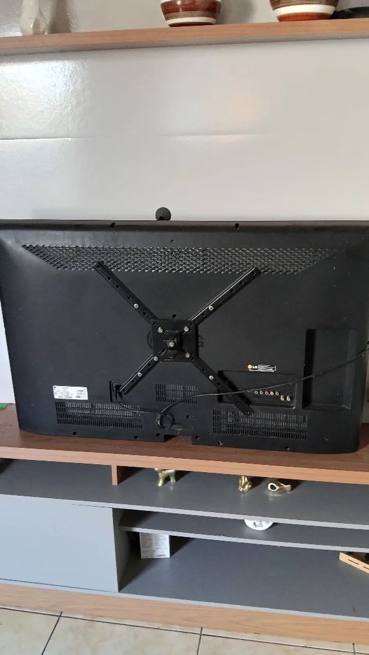 Tv LG 42 polegadas com defeito 