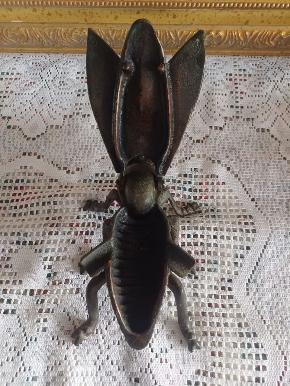 Cinzeiro mosquetão em bronze - raridade  - Foto 4