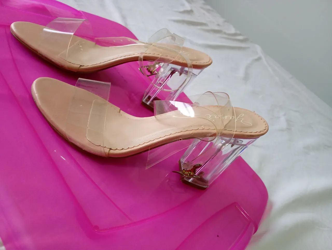 Sandália transparente  - Foto 2