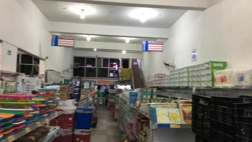 Ponto Comercial no Centro com 03 Pavimentos. (Subsolo, Loja e 1° andar) - Foto 2