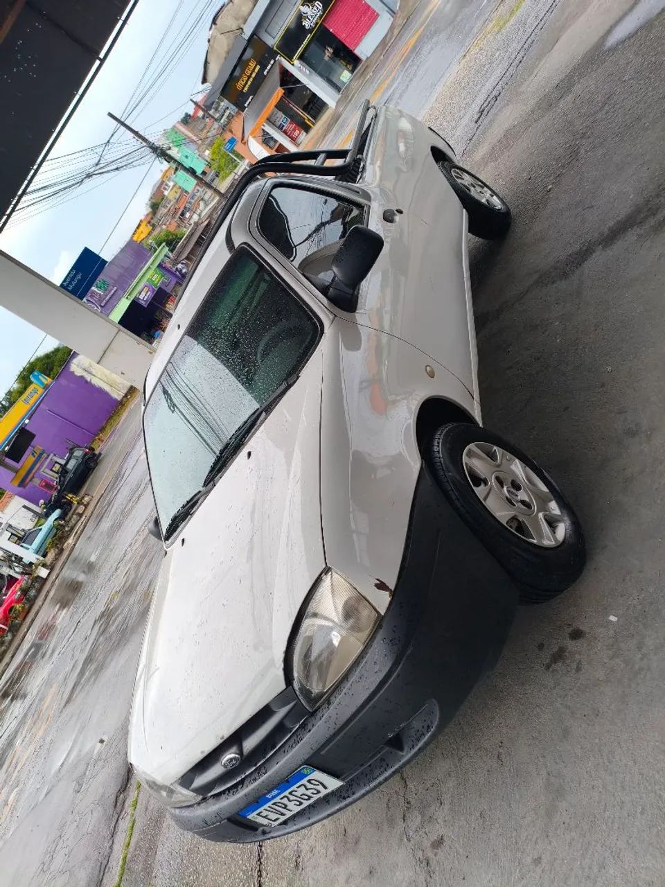 Ford Courier 2012