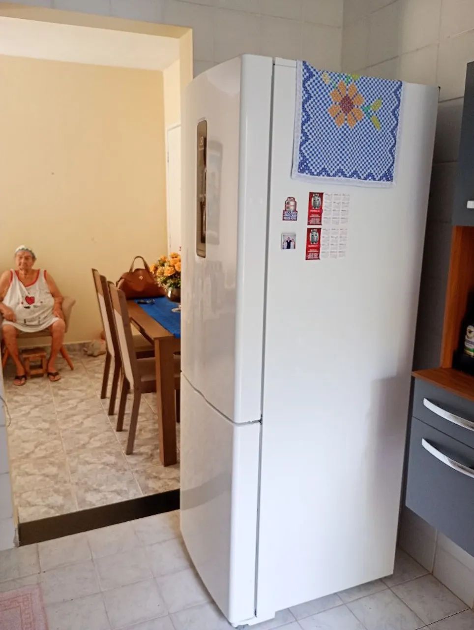 Refrigerador Eletrolux inverter branca  - Foto 3