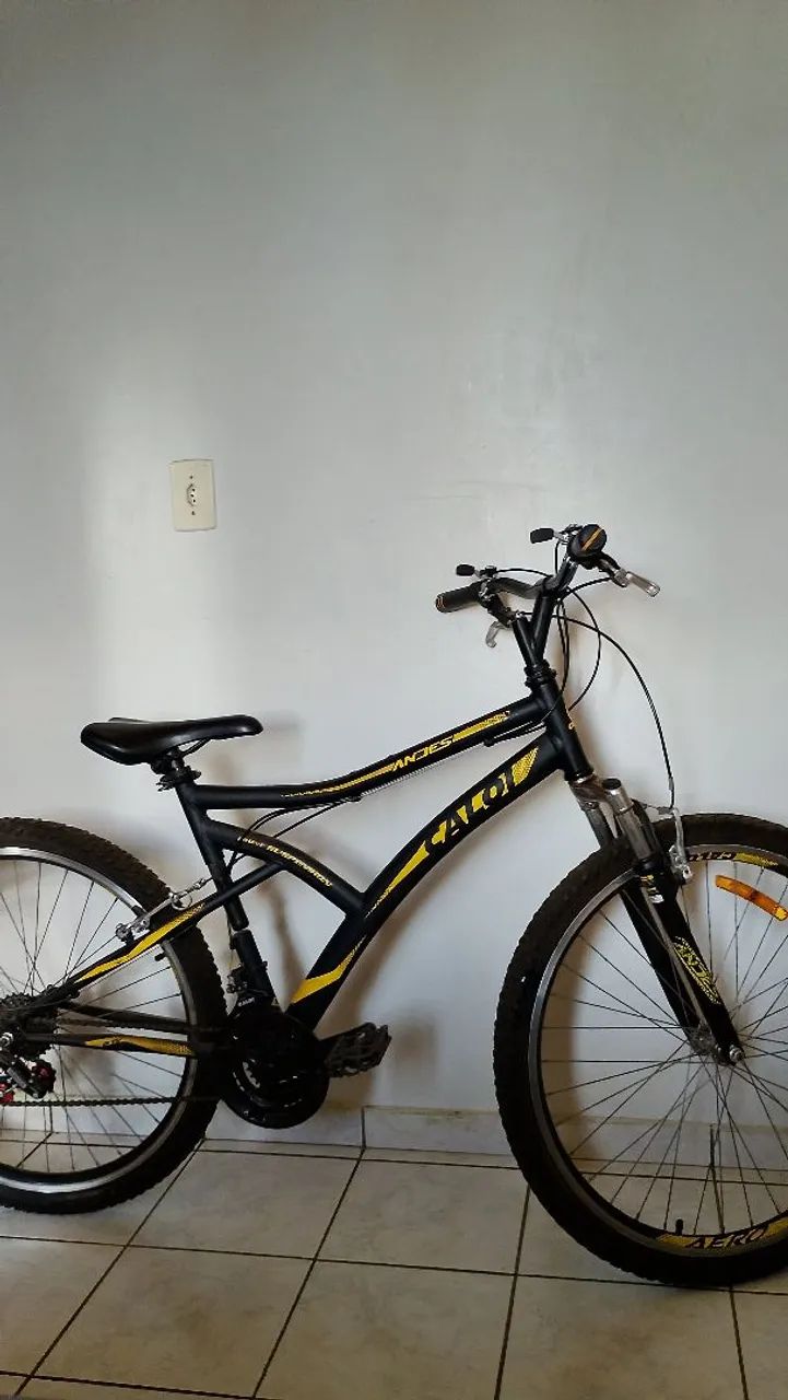 Bicicleta Caloi Andes Aro 26