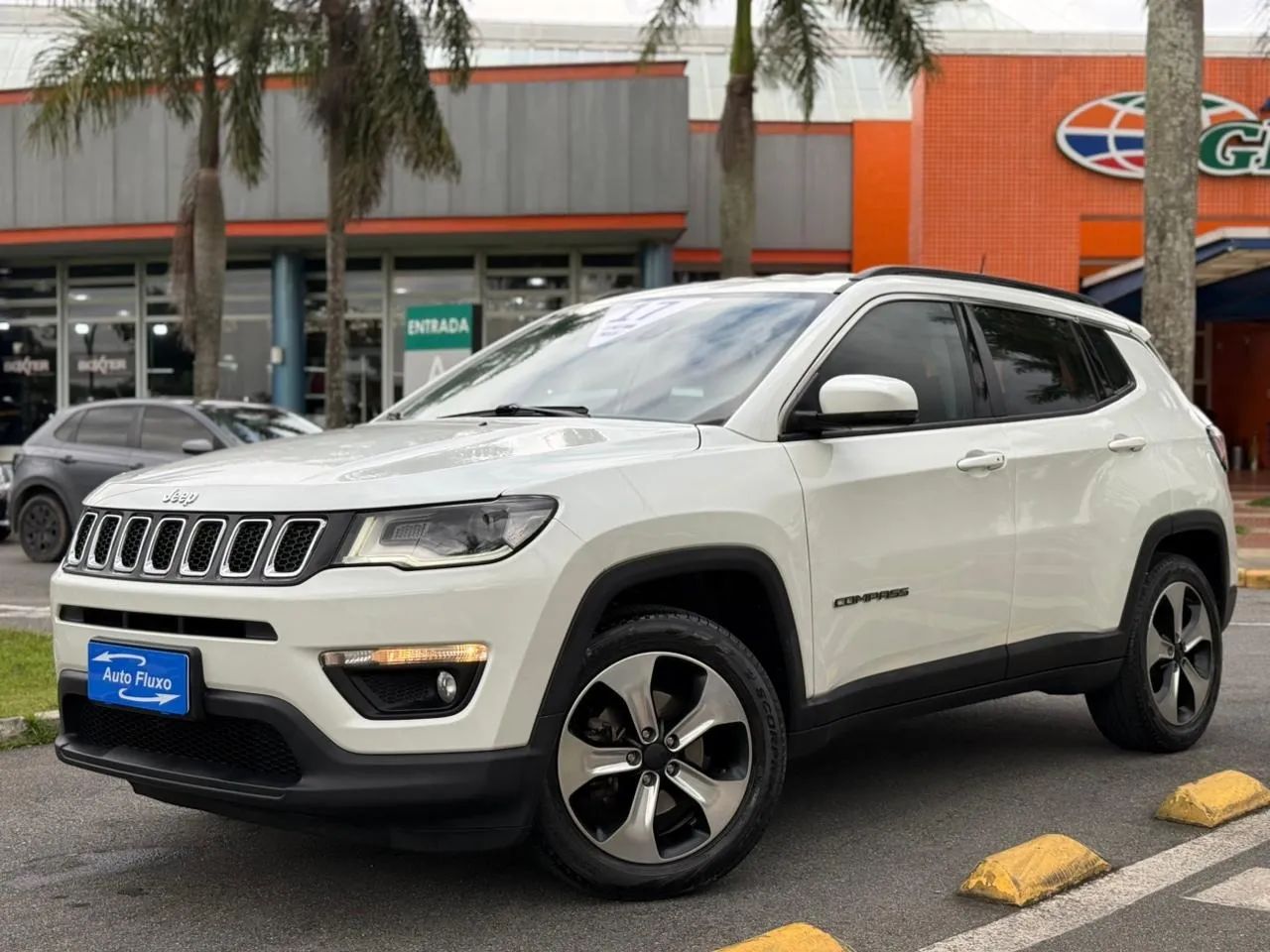Jeep Compass COMPASS LONGITUDE 2.0 4x2 Flex 16V Aut. 2017